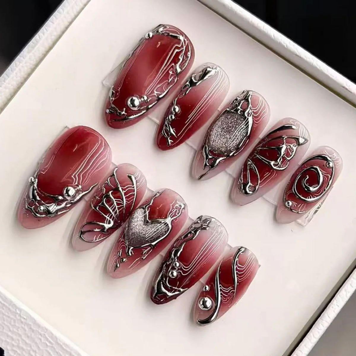 24PCS Luxury Fake Nails with Purple Aurora Gilded 3D Butterfly Floral Almond Press on Nails Sweet Cool Diamond False Nails Daily