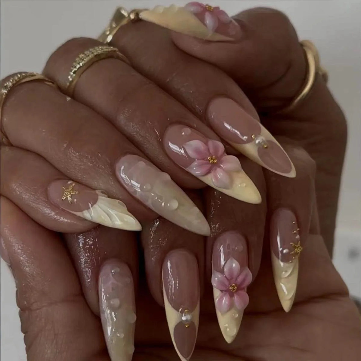24PCS 3D Tropical Gradient Floral False Nails Almond Luxury French Design Press on Nails Vibrant Summer Sweet Style Manicure Art